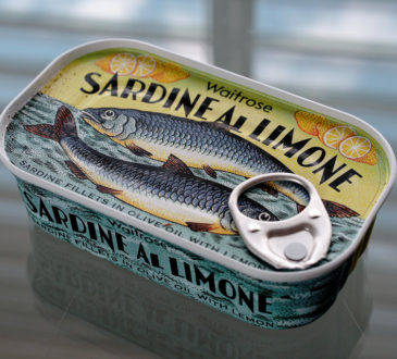 united colors of sardine